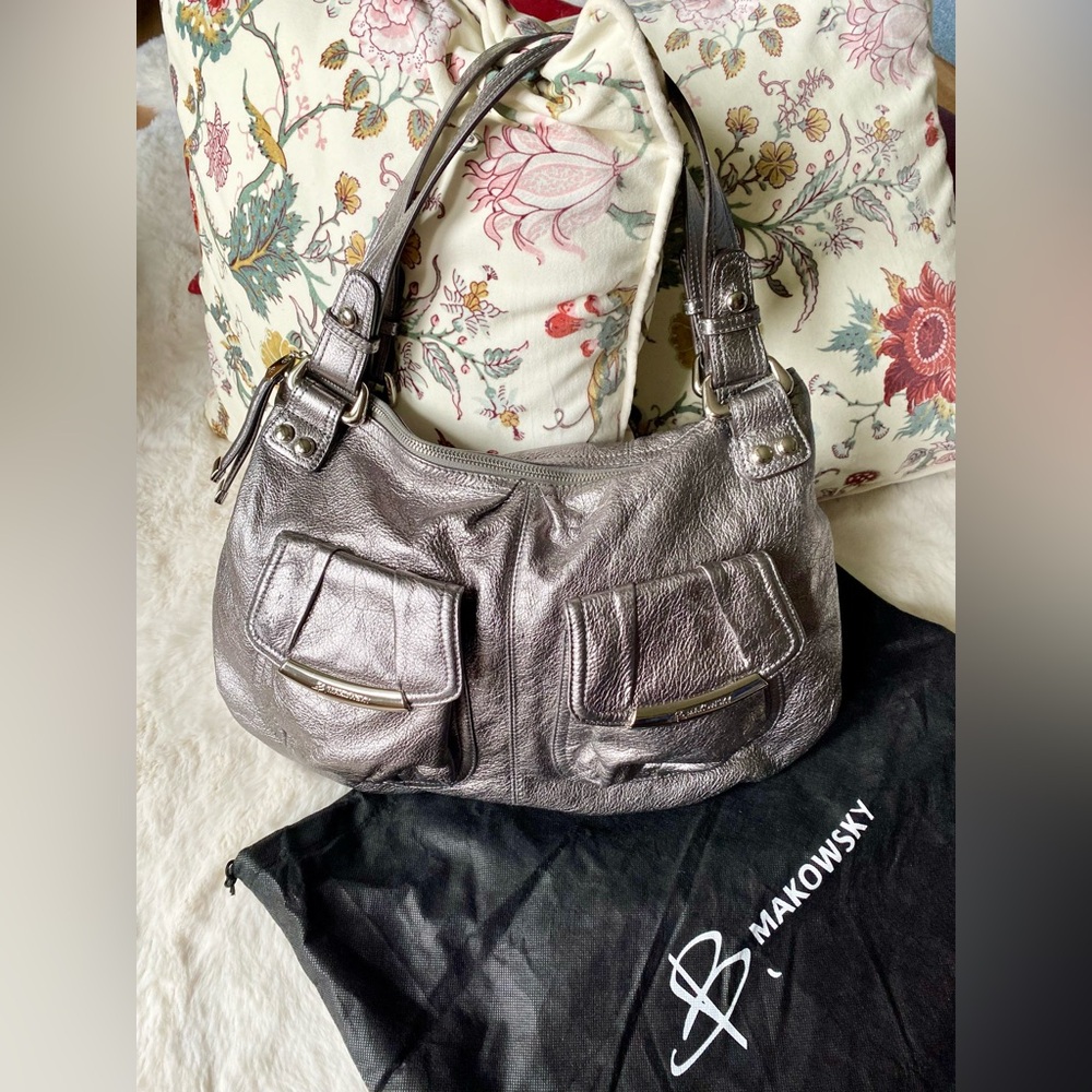 b. makowsky fine leather shoulder bag